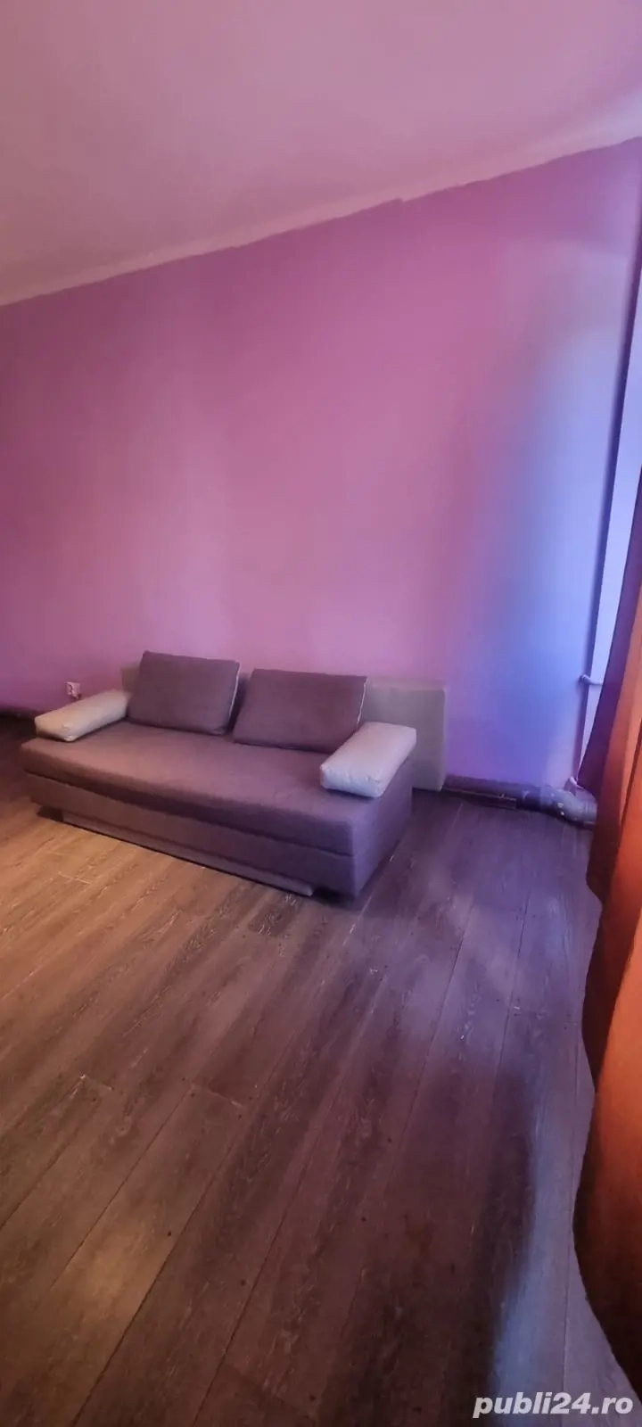 Garsonieră de vânzare   zona Port