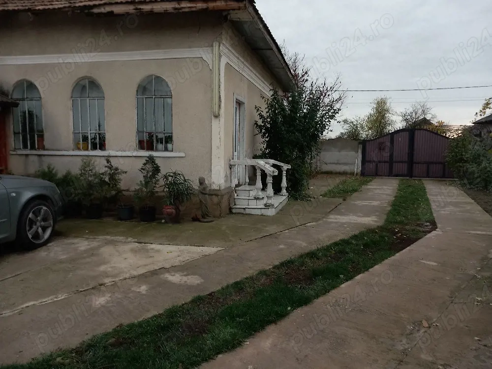 casă de vânzare 