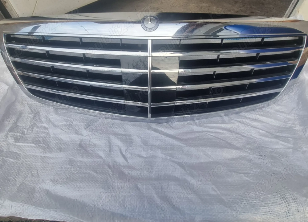 Vand grilă mercedes s-class