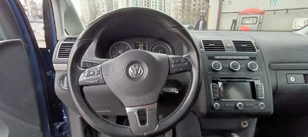 Volkswagen Touran 