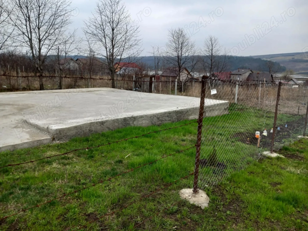 Bună ziua!Vând teren în Podu Iloaiei jud iasi 