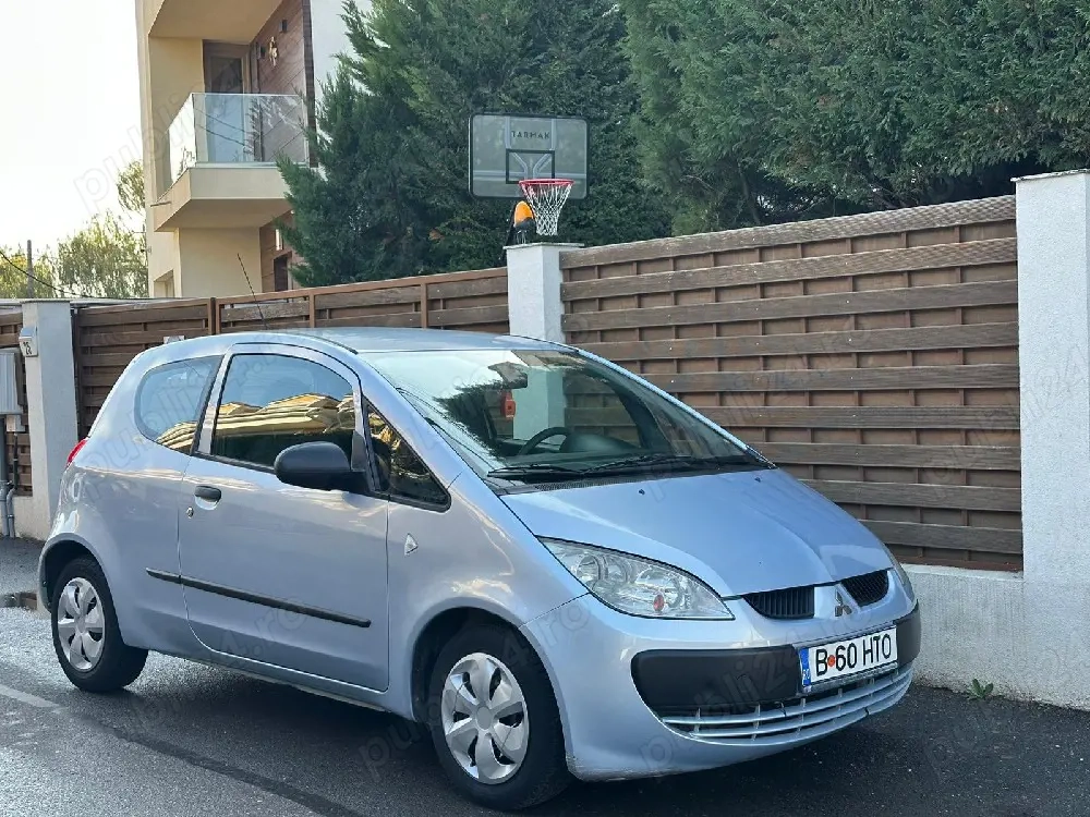 Mitsubishi colt 1.1 benzină 