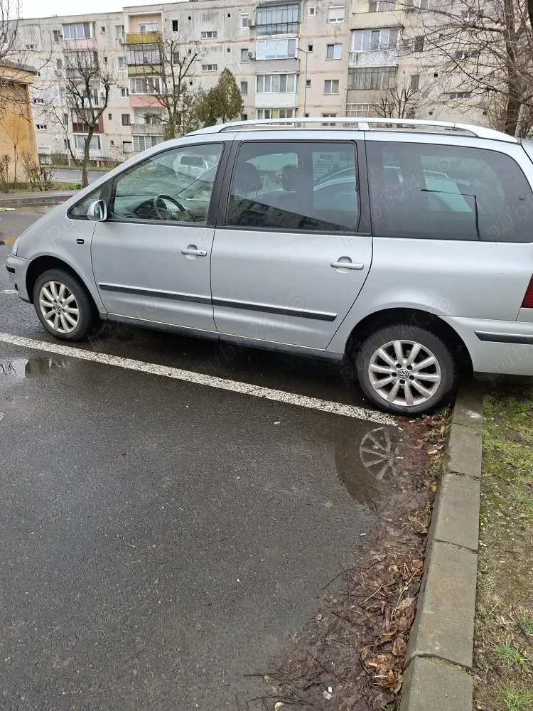 vând Volkswagen sharan 2008
