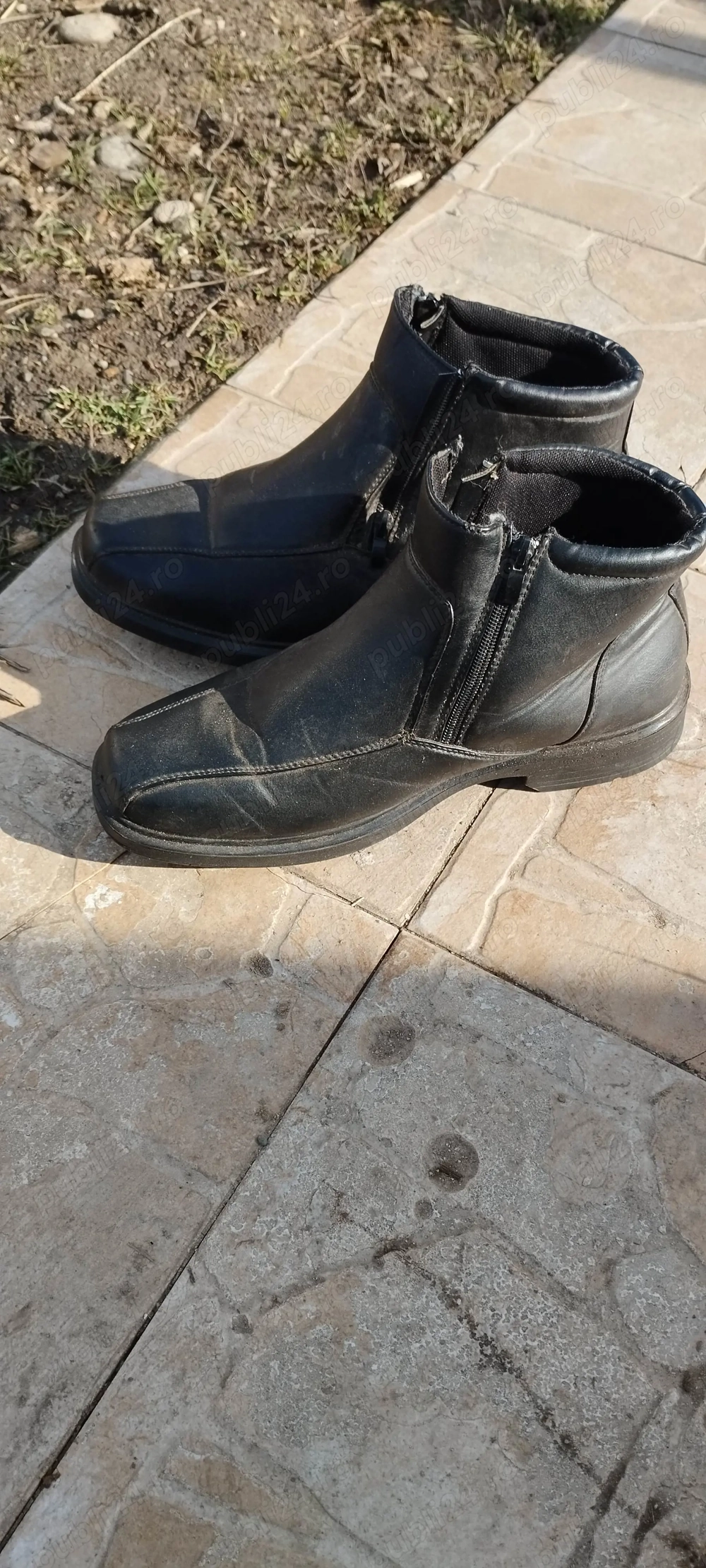 bocanci 45 noi bărbați