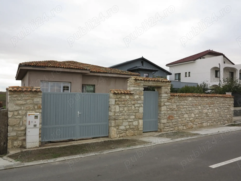 Vand casa "la gri in Vama Veche