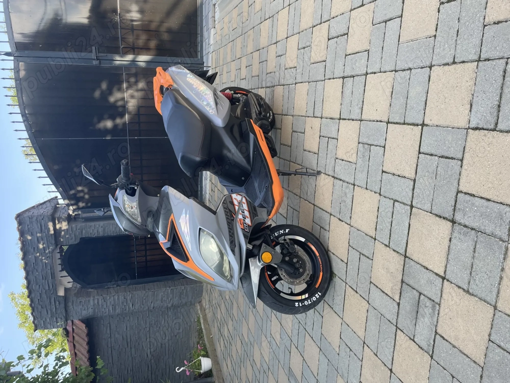 Scuter cu acte, 50cc