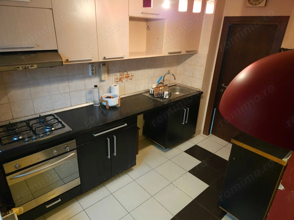 Apartament 3 camere zona Ozana - 1 Decembrie 1918