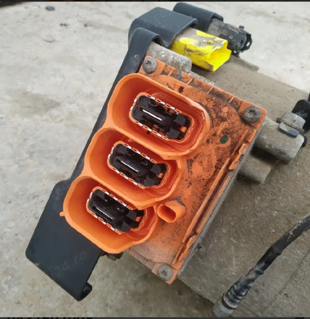 Motor electric tracțiune spate hibrid Peugeot -Citroen.