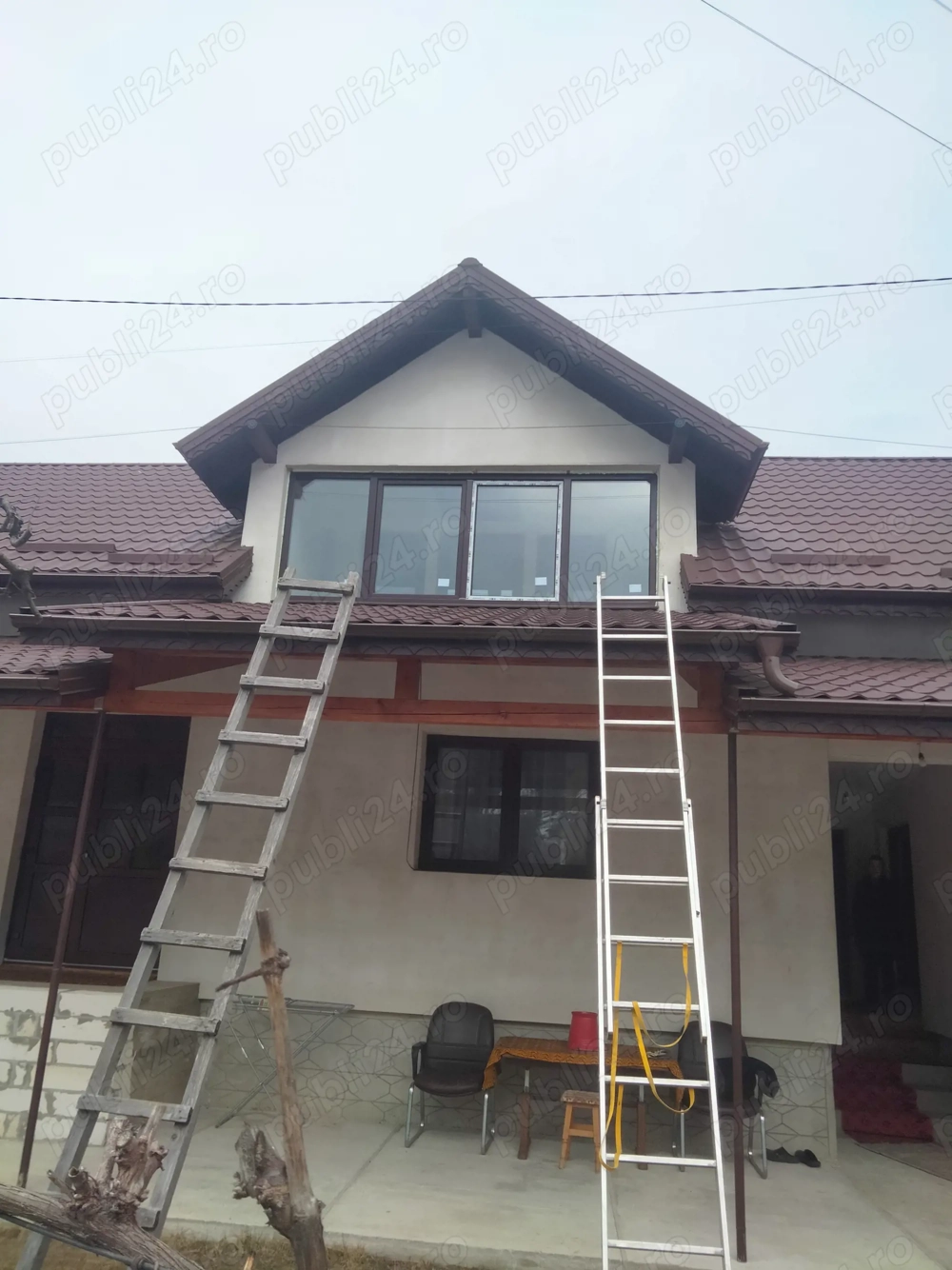 Execut la comanda Tâmplărie PVC 