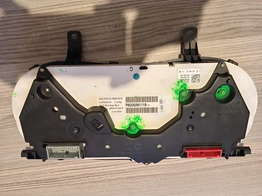 Ces de bord pentru renaul clio ii ,1,2 benzina