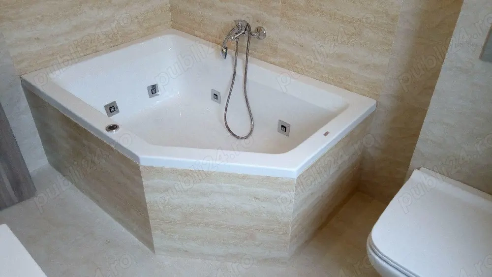 Apartament de vânzare.