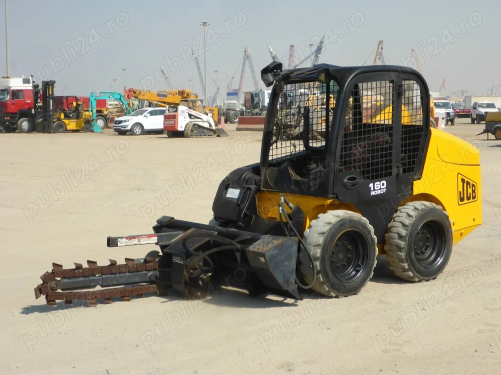 Mini încărcător frontal JCB 160 ROBOT