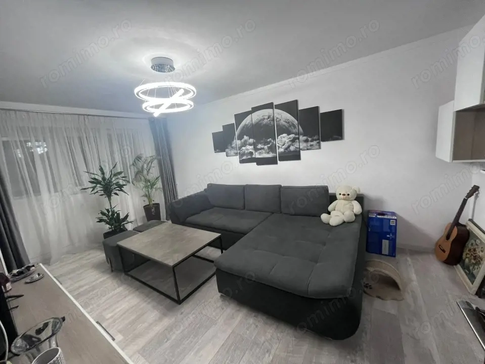 Apartament 4 camere, 86 mp utili, zona 1 Mai Ciuperca