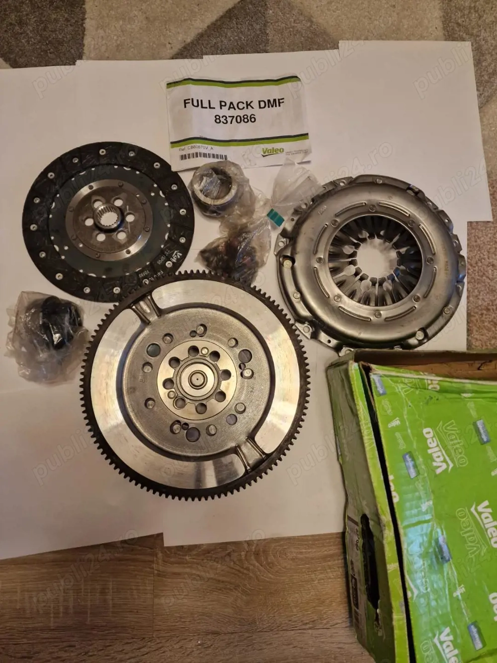 Vand Kit  Ambreiaj Valeo complet, nou volanta Masa Dubla BMW seria 1, BMW seria 3, BMW seria 5,x1, x