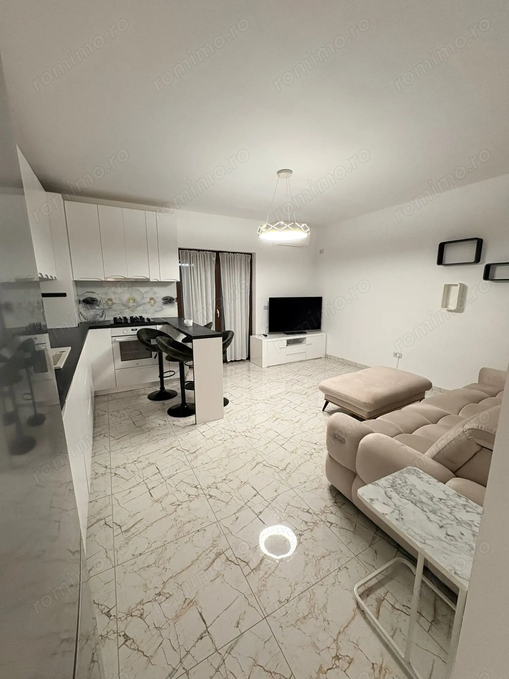 2 camere | etaj 2 | centrala proprie | loc de parcare acoperit | complet utilat