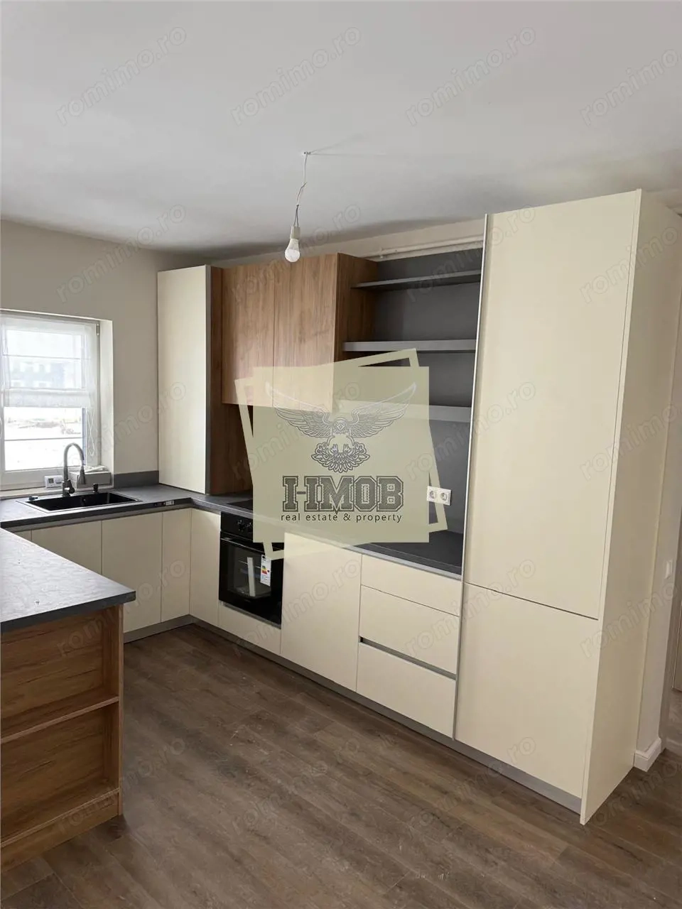 Apartament nou mobilat cu 3 camere si parcare Doamna Stanca