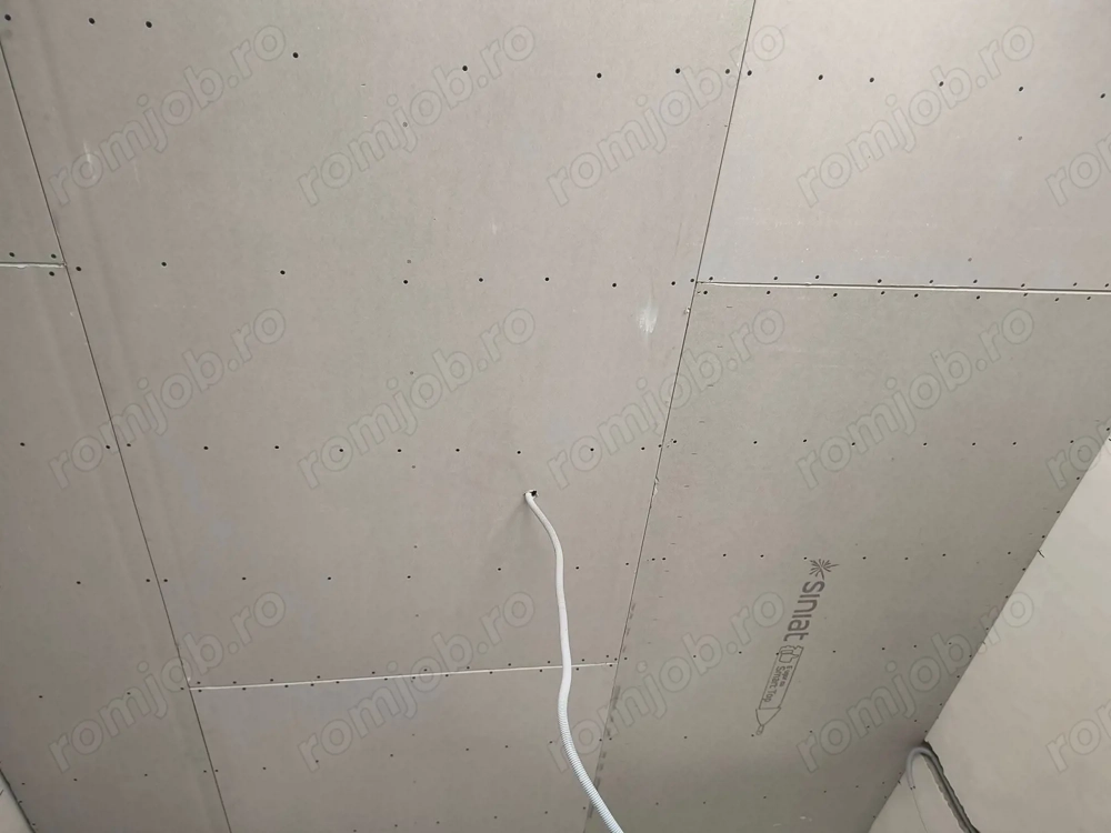 executam lucrări in domeniul construcțiilor 