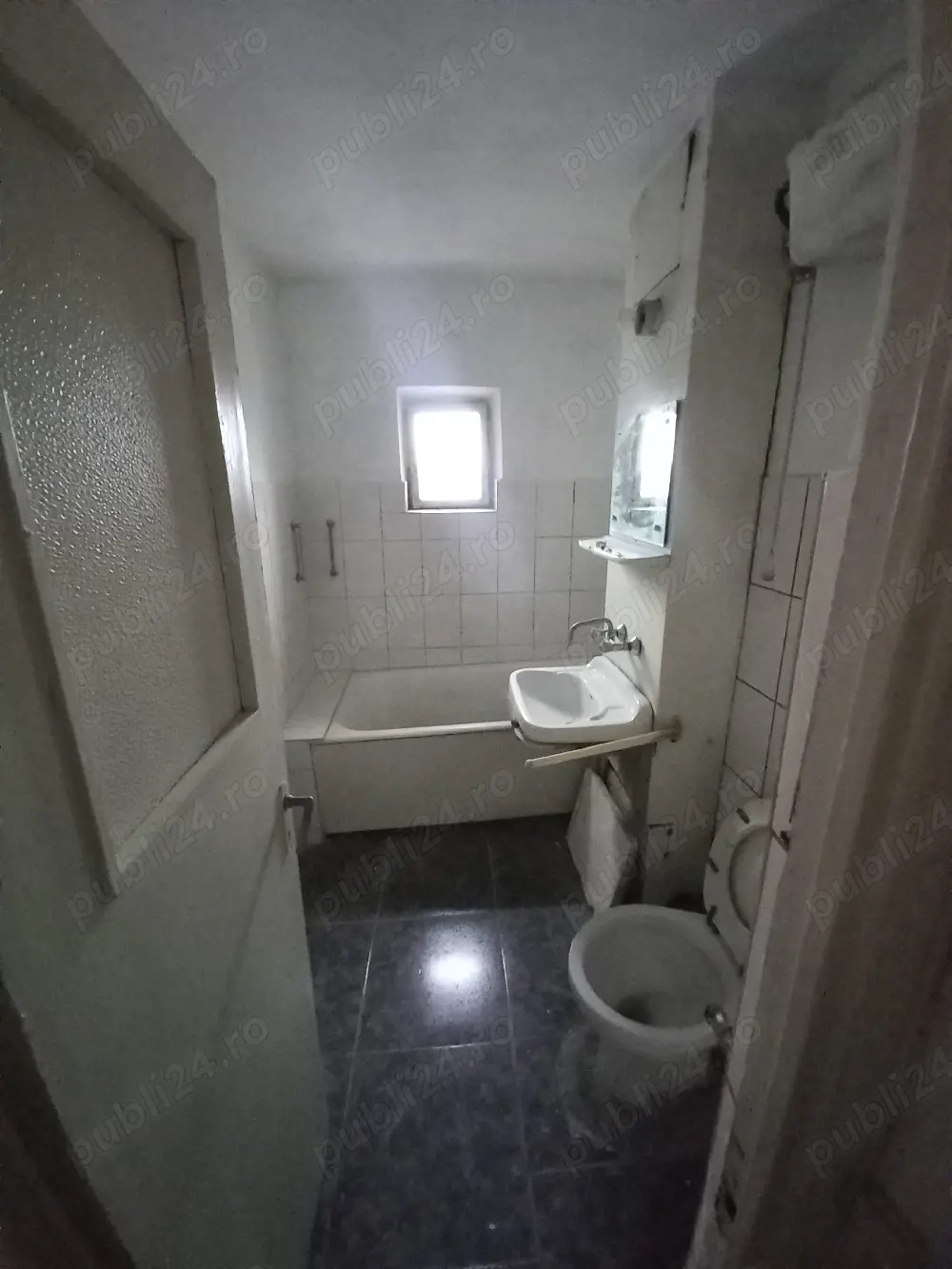 Vând apartament în Calafat ,în mogador 