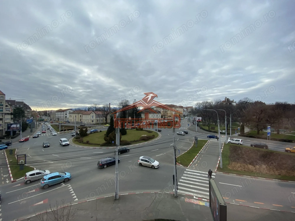Apartament cu 3 camere pe Strada Constitutiei Judet Sibiu