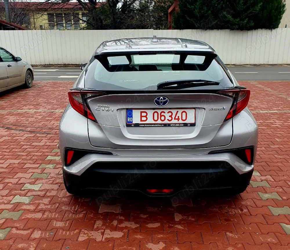 toyota C-hr ,motor 1.8 hibrid, fab 2022 ,pret 19.850 Euro