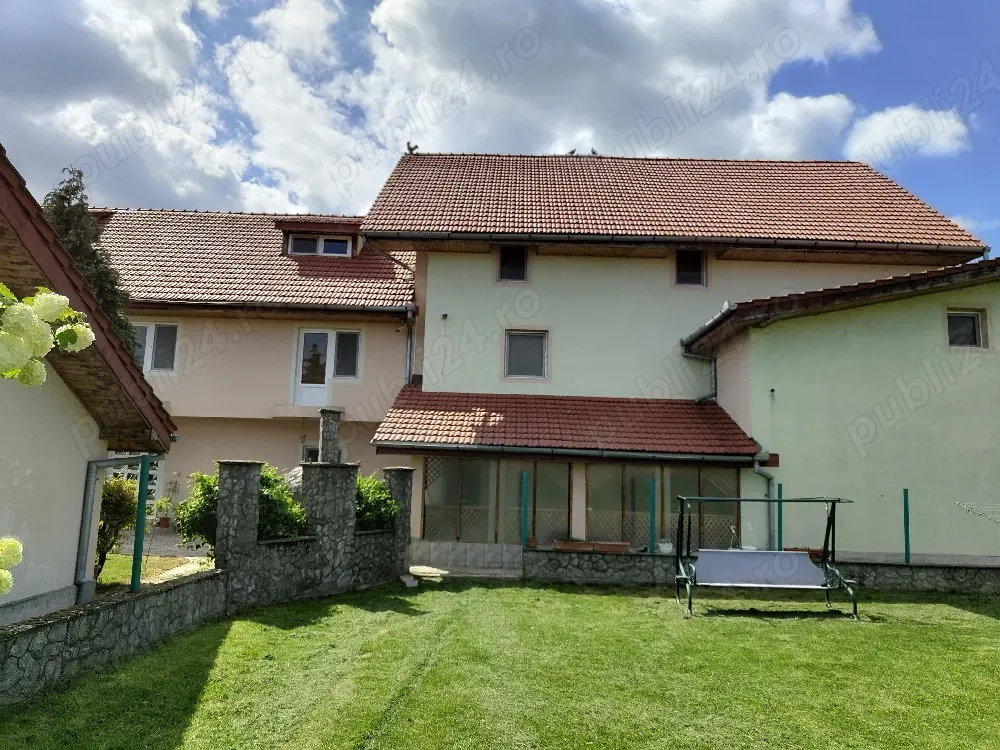 Vând Vila in Sânnicolau Mare Centrală 