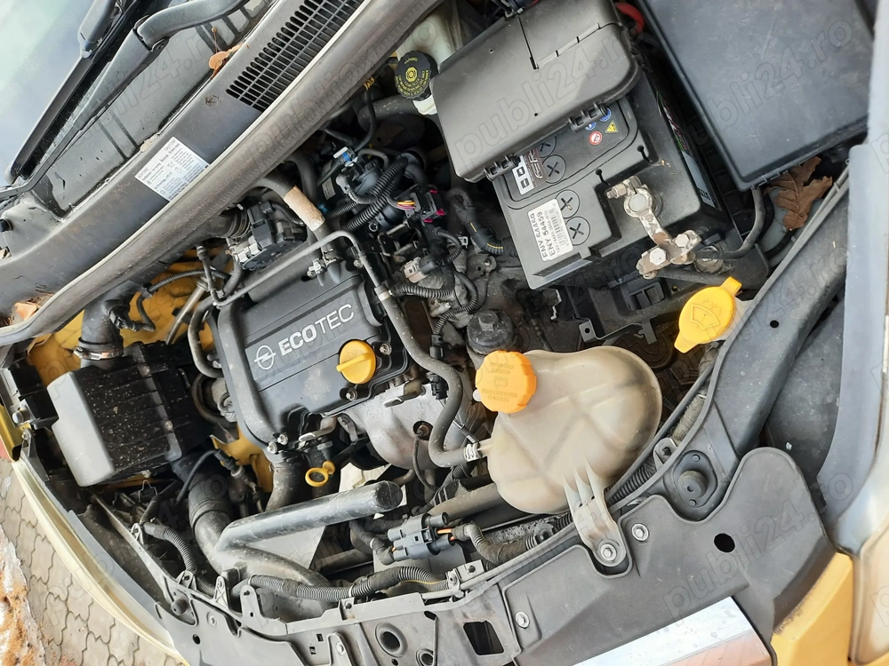 De vânzare, Opel Corsa D, 1.0 benzina, înmatriculat,  an fabricație 2009. 1800 euro