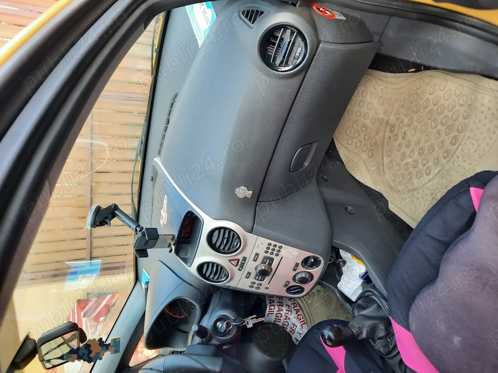 De vânzare. Corsa D.