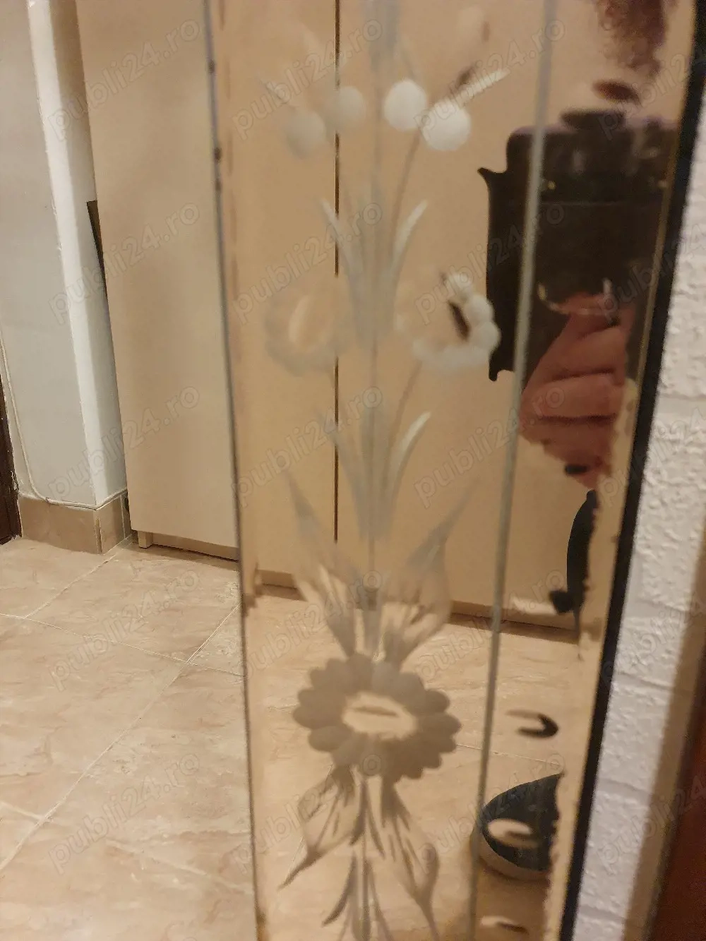 Vand oglinda venetiana urgent