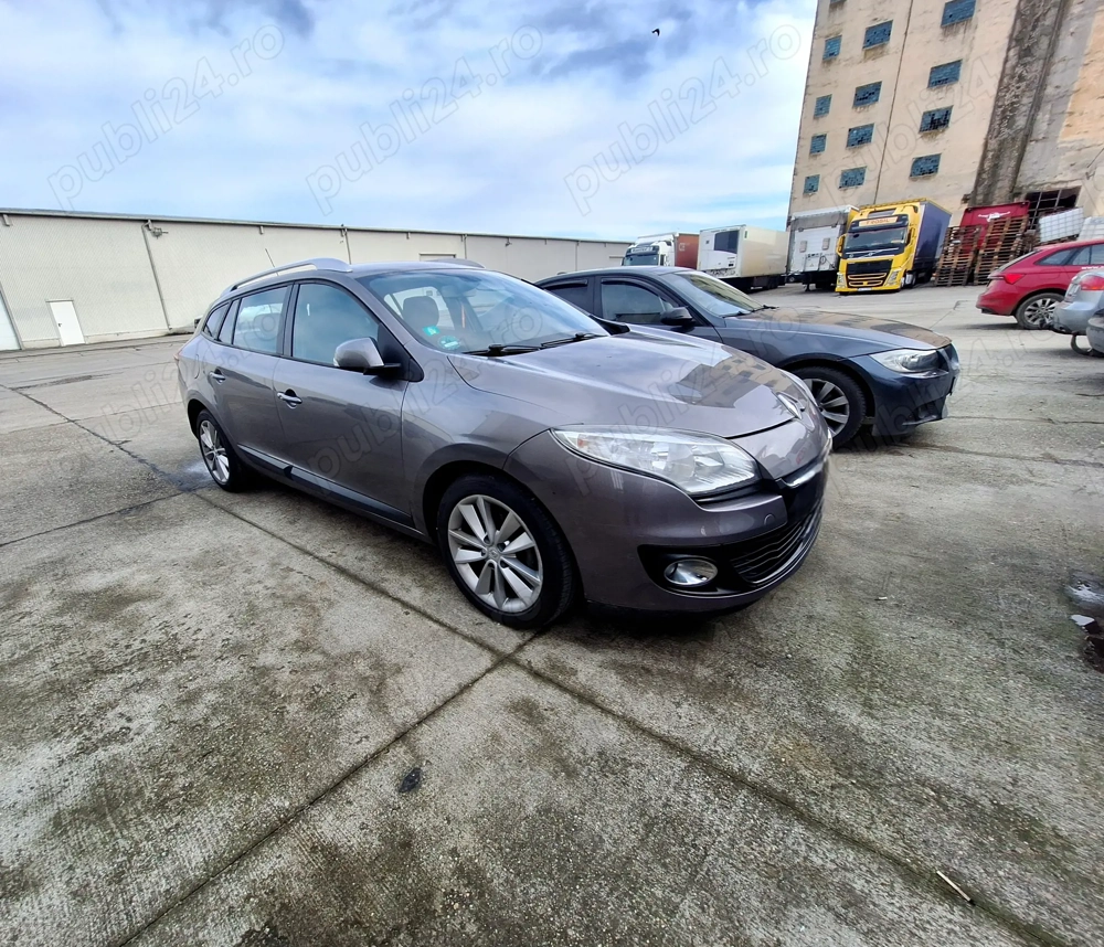 Vând Renault Megane 1.5 dci, an 2012.