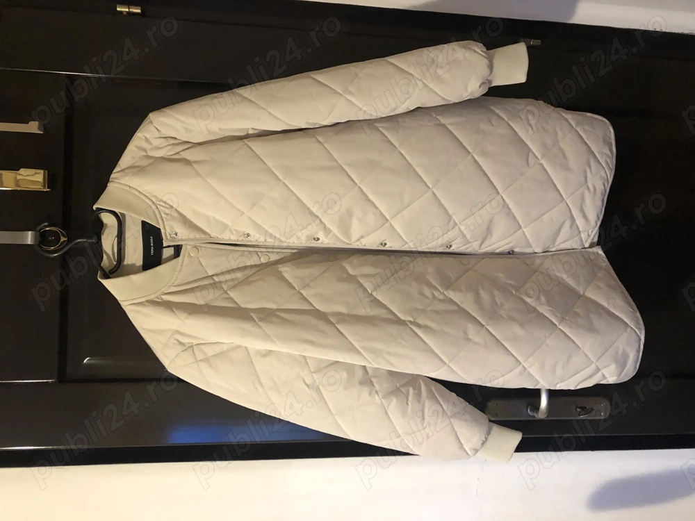 Haina matlasata de primavara