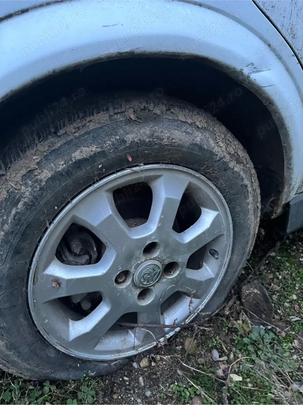  Jante aliaj Opel R15 + anvelope 195