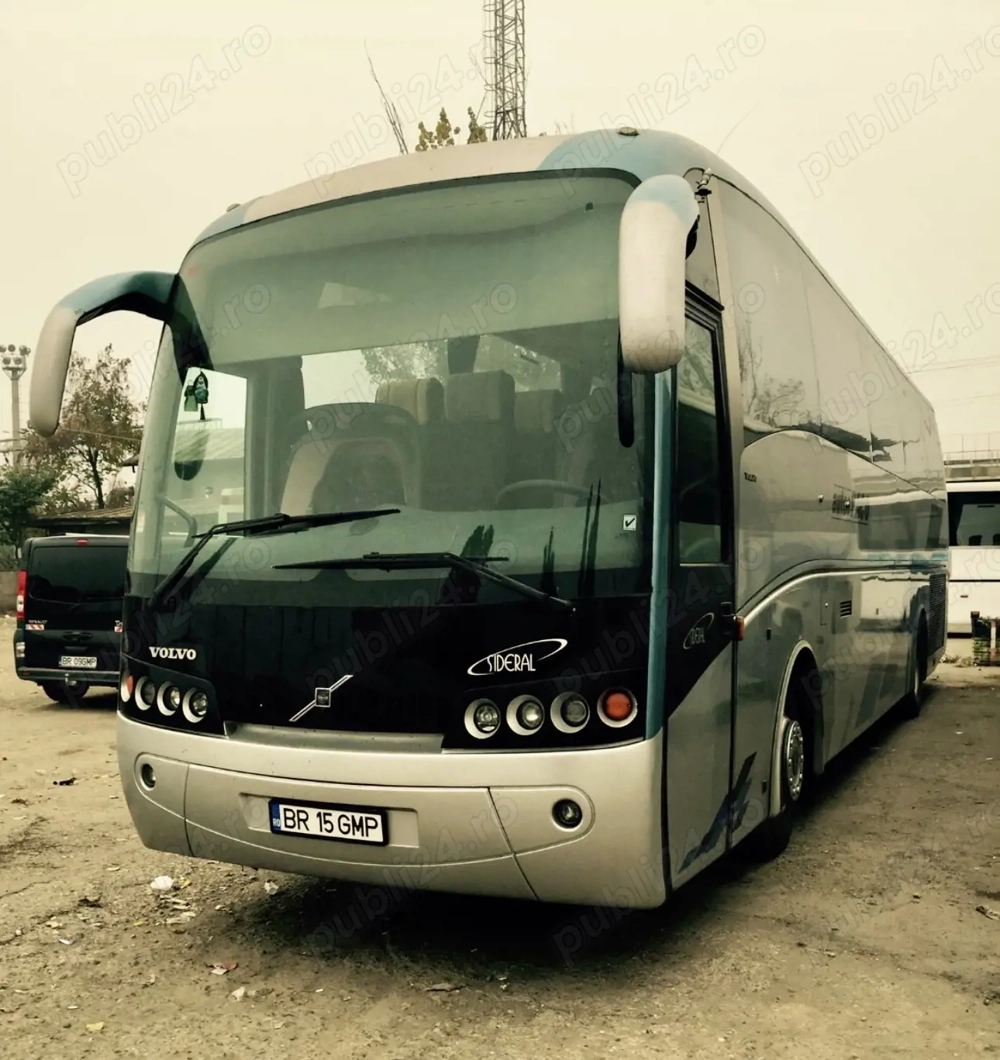 Autobuz Volvo B12, 55 locuri 