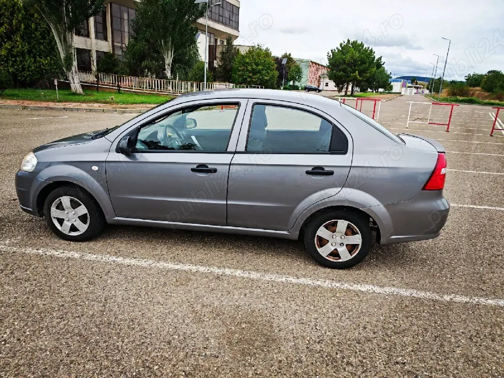 chevrolet aveo 2012