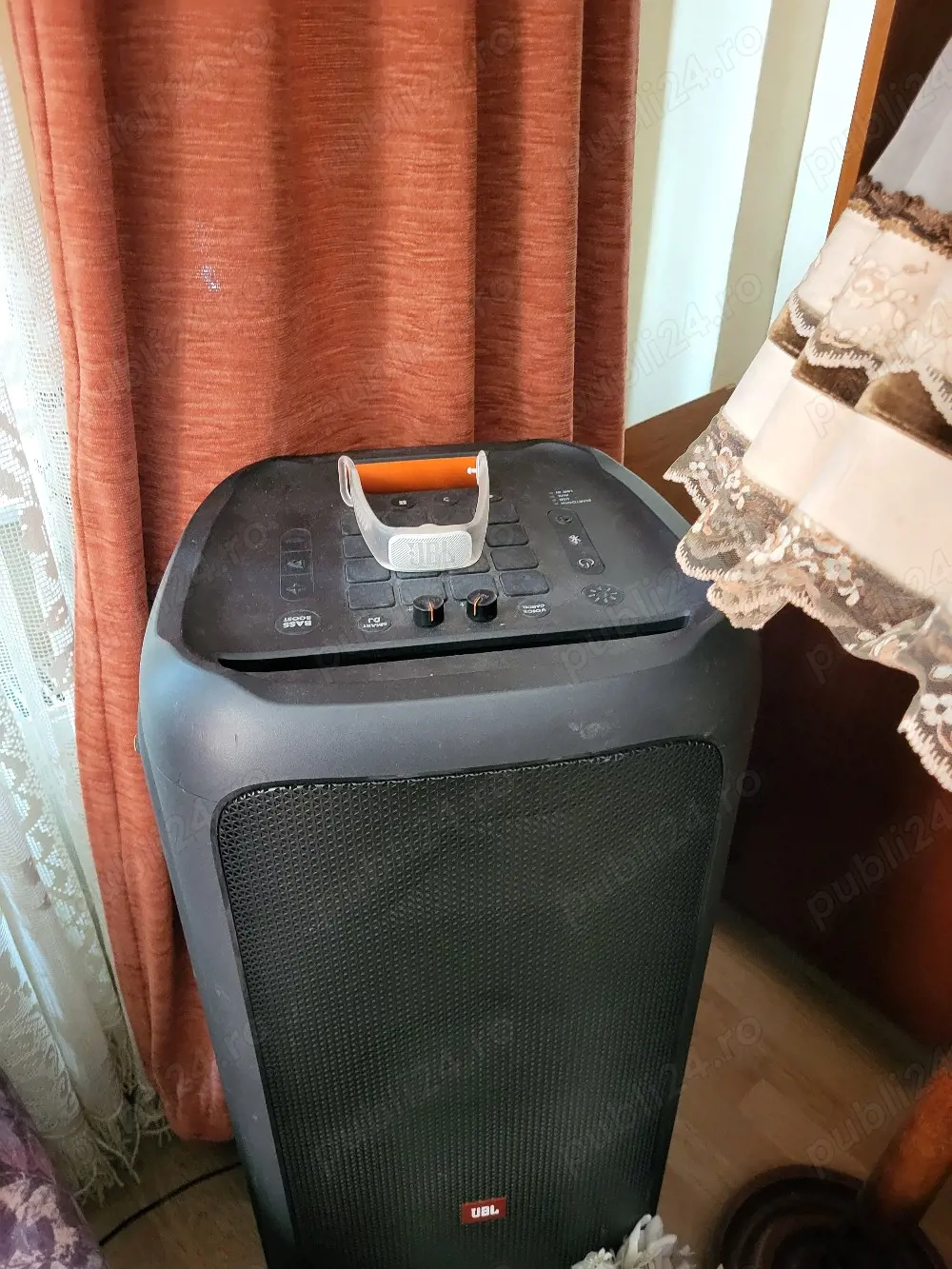 Jbl partybox 1000w 