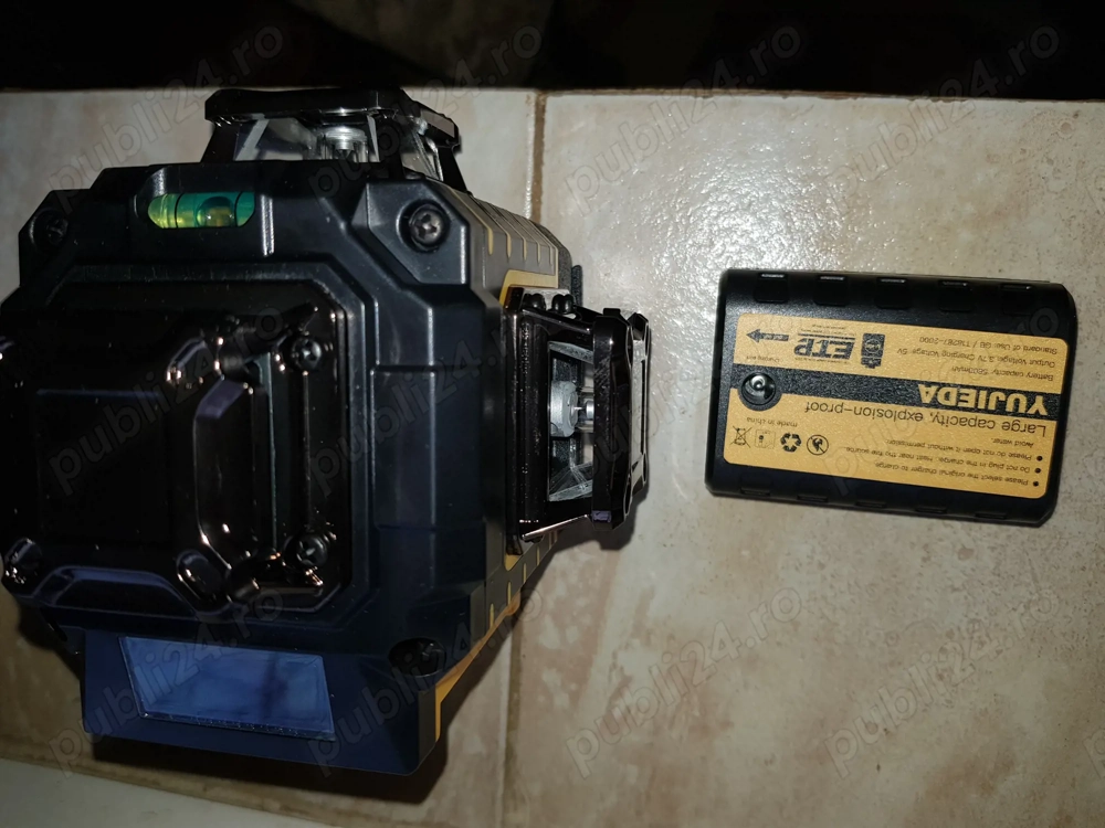 Vând nivela laser profesională!