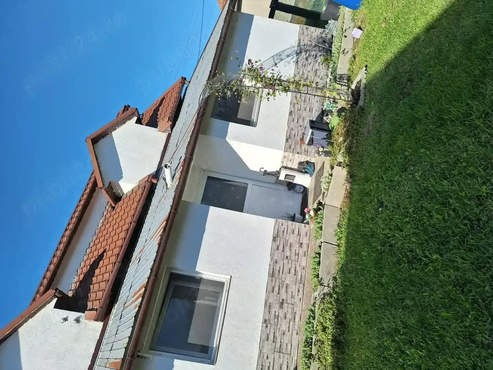 Casa de vânzare construcție 2013 informați tel.  