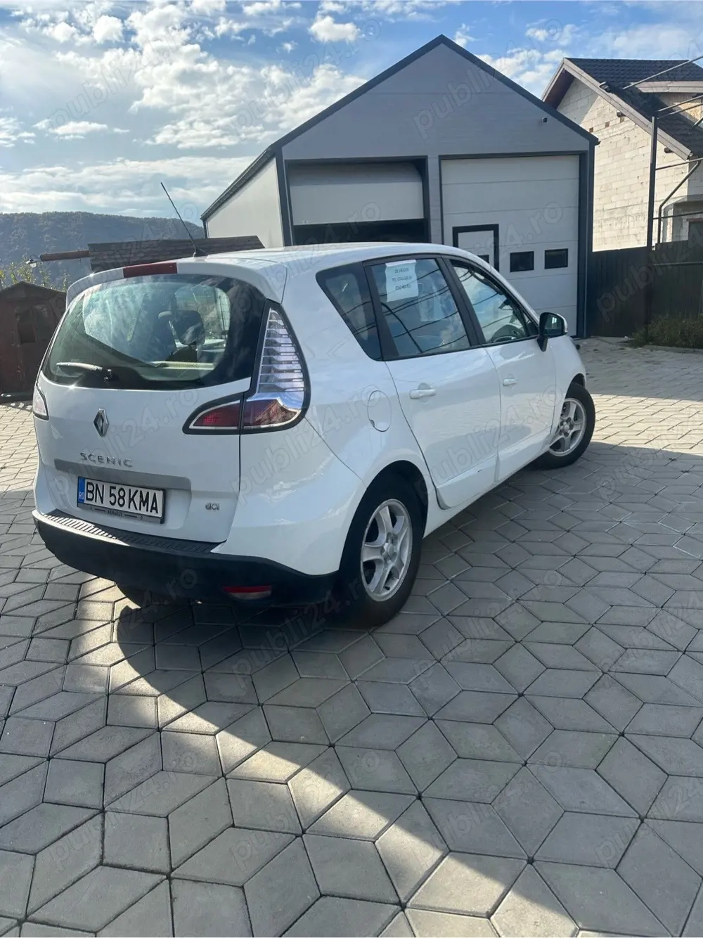 renault scenic 2013