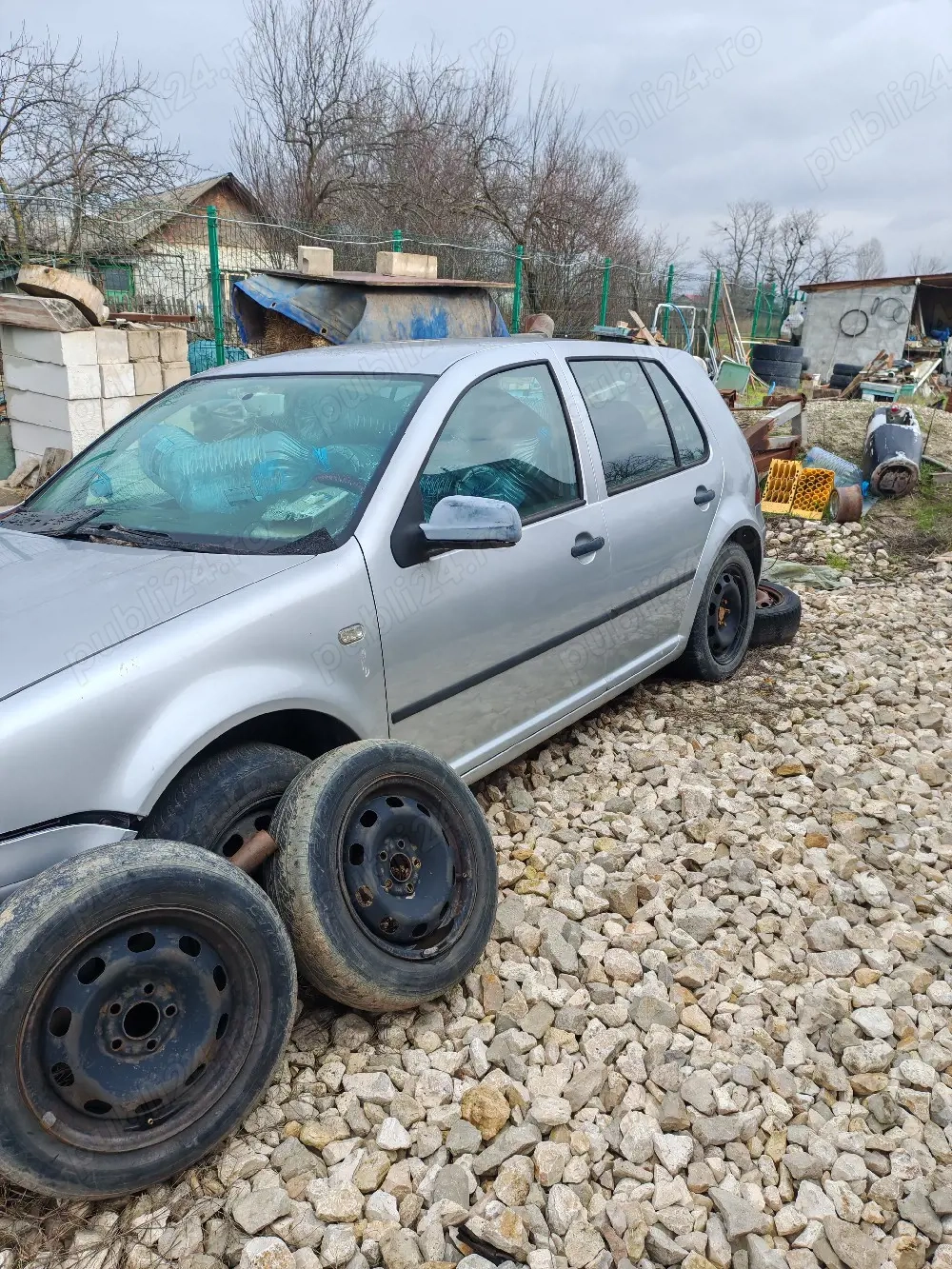 dezmembrez Golf 4