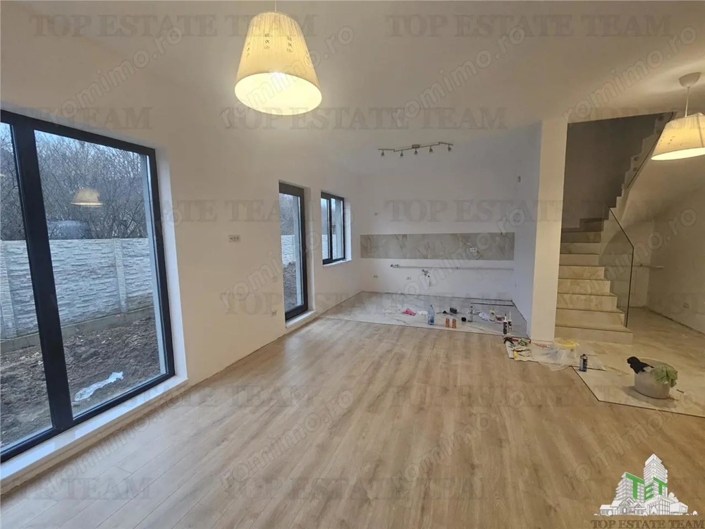 Vila 4 camere la 15 minute de metrou Raul Doamnei