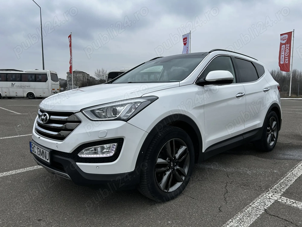 HYUNDAI Santa Fe 2.2 CRDI 4WD AT Premium | Technology | Pano | Full