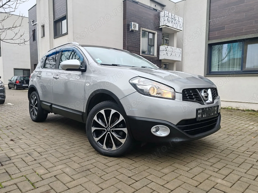 Nissan Qasqai 1.5 DCI Euro5 Navi Cmr Masalier Panoramic Climatronic Tempomat Jante Bicolore etc !