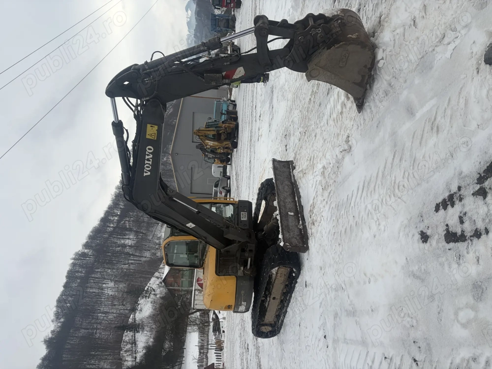 Excavator Volvo ECR 88