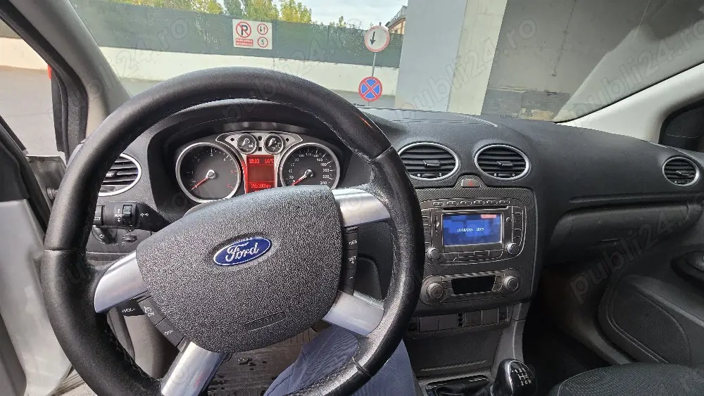 Ford focus 2 facelift 2010 hatchback 1,6tdci