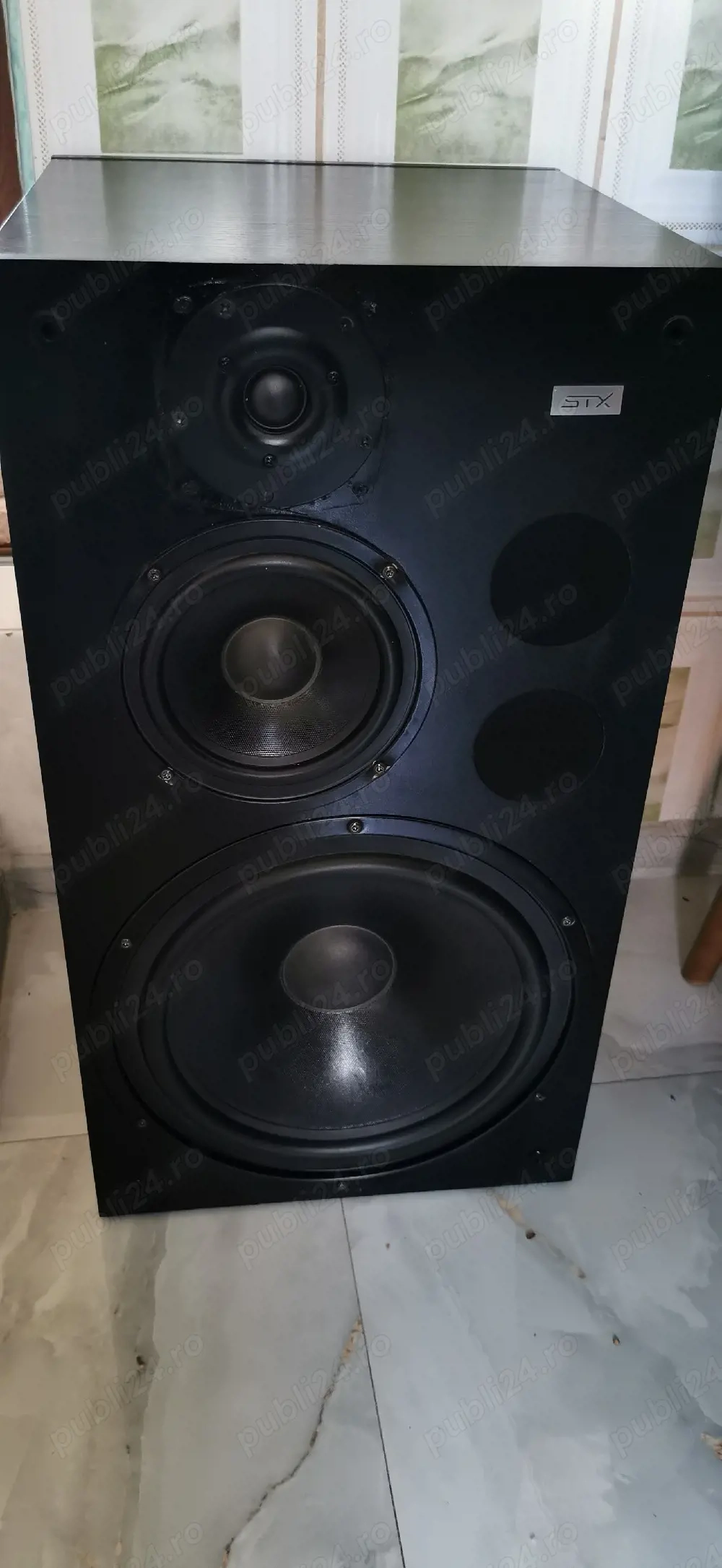 Boxe, amplificator, egalizator 