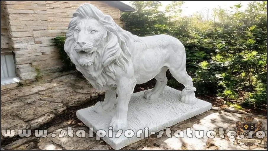 Statuetă leu mare în picioare, alb marmorat, model S33.