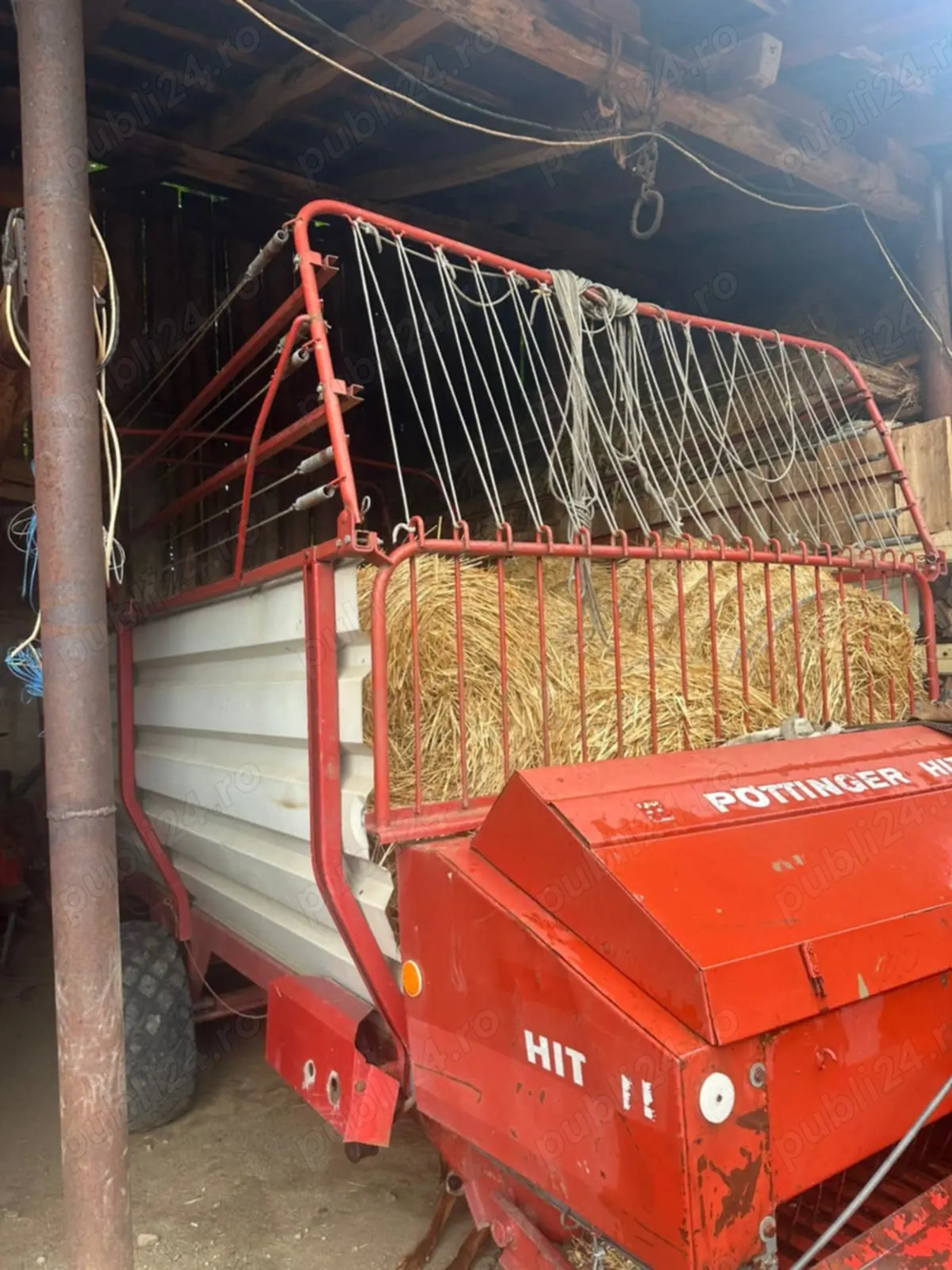 Remorcă de vânzare pentru fân sau lucernă