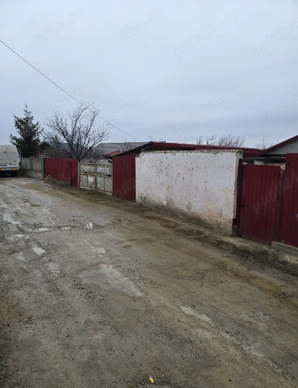 Casa si teren intabulate proprietar