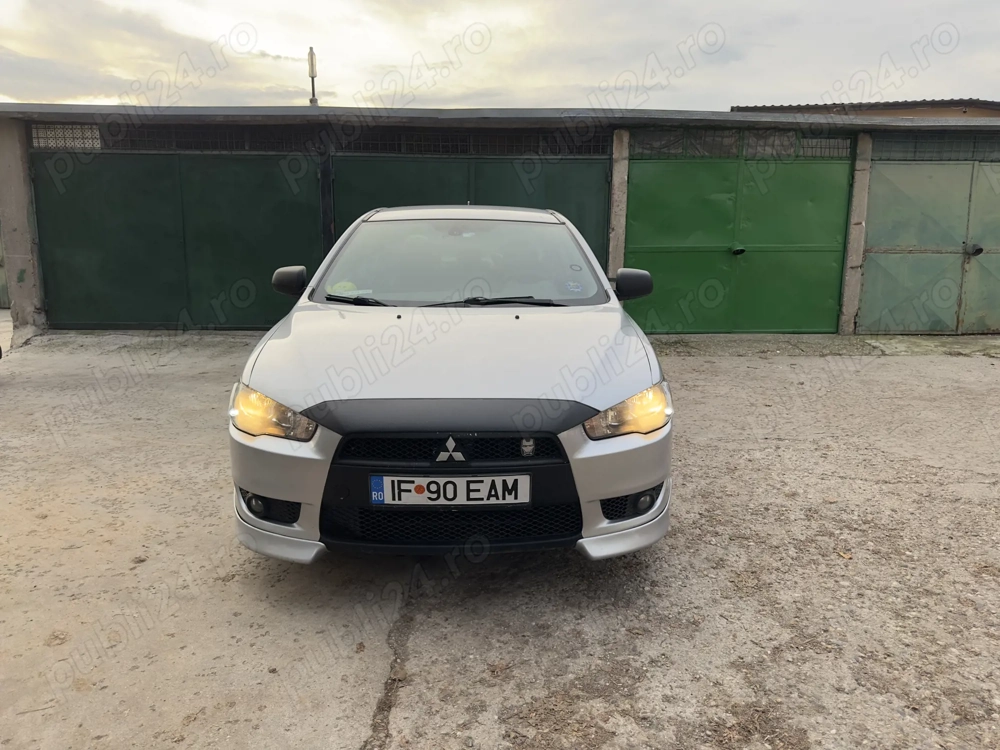 Vand Mitsubishi Lancer 1.6 benzină 2013 (unic proprietar)