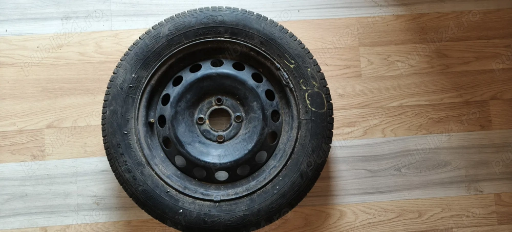 Janta si cauciuc Dacia Logan