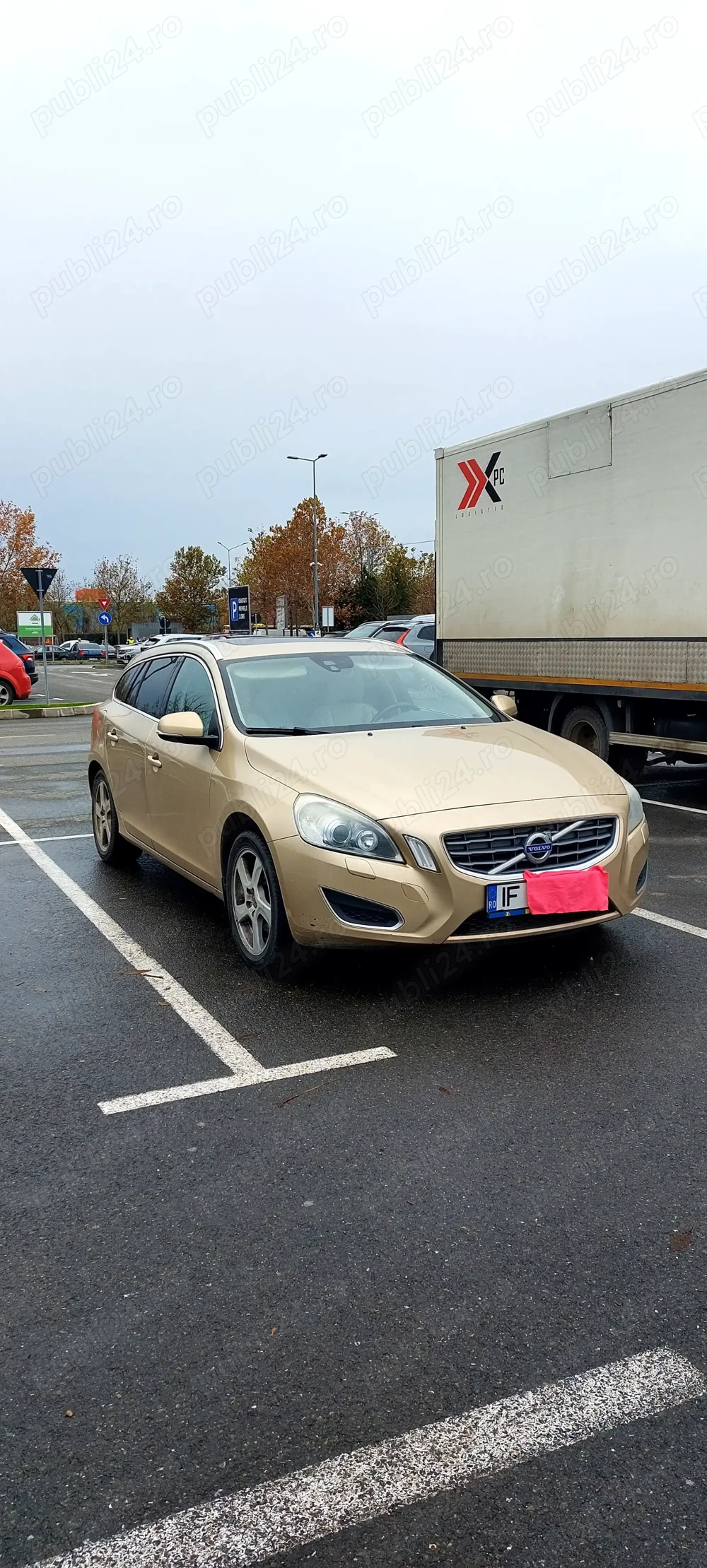 Vând Volvo V60 din 2011